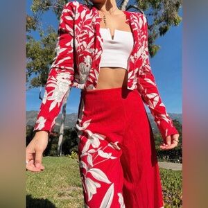 ALICE + OLIVIA Carson Cardigan Size S In Excellent condition.